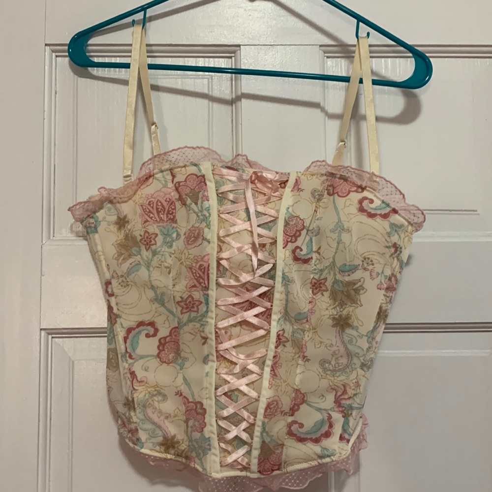 Cream/Pink corset